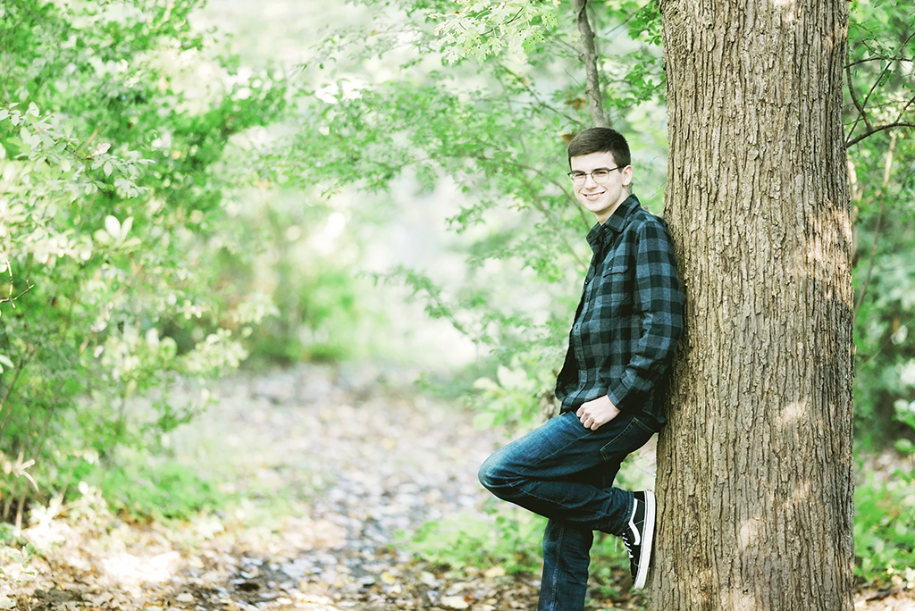 Michigan Senior Portraits - High School Senior Guy Leaning Against a Tree